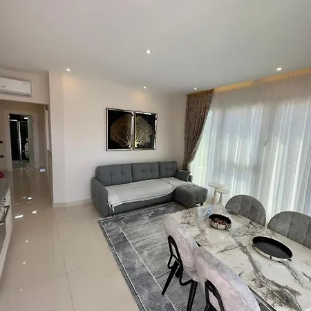 Apartament In Konak Garden Life *